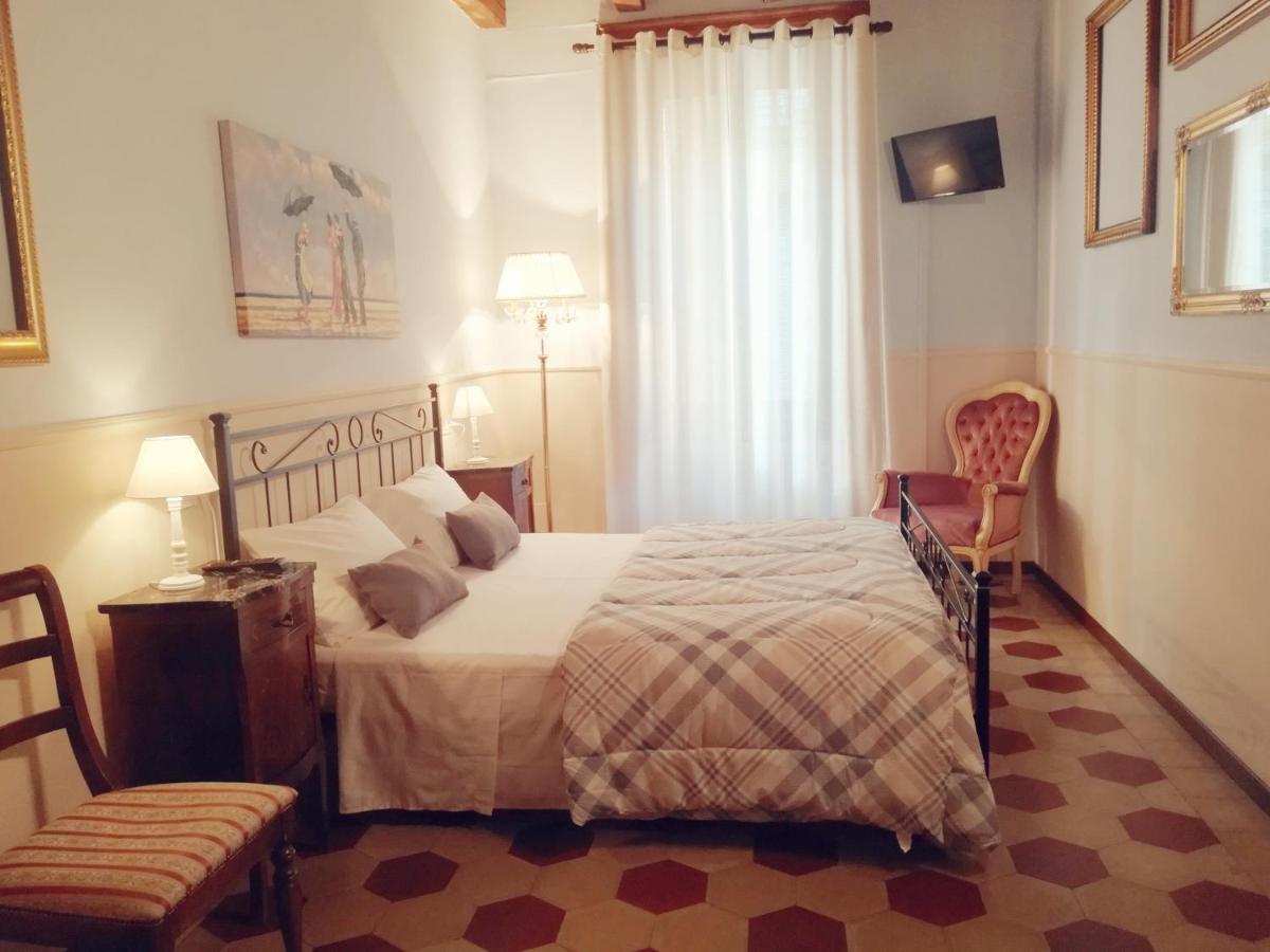 Il Rifugio Di Elizabeth Bed and Breakfast Bergamo Exteriör bild